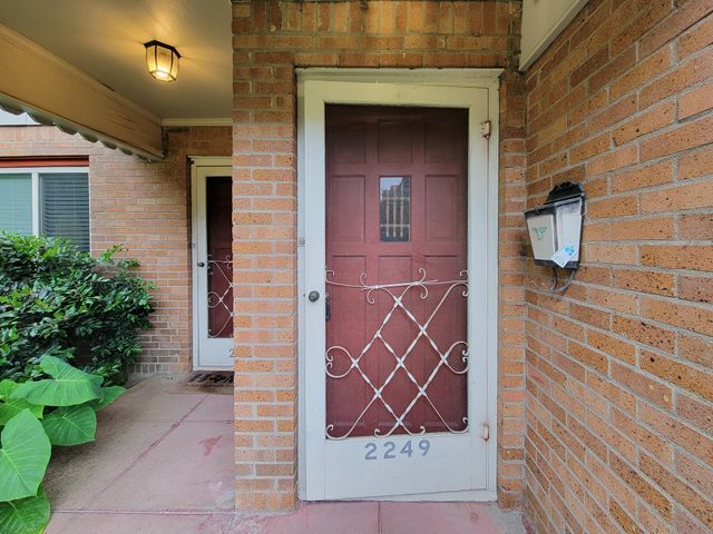2249 Branard Street, Houston, TX 77098