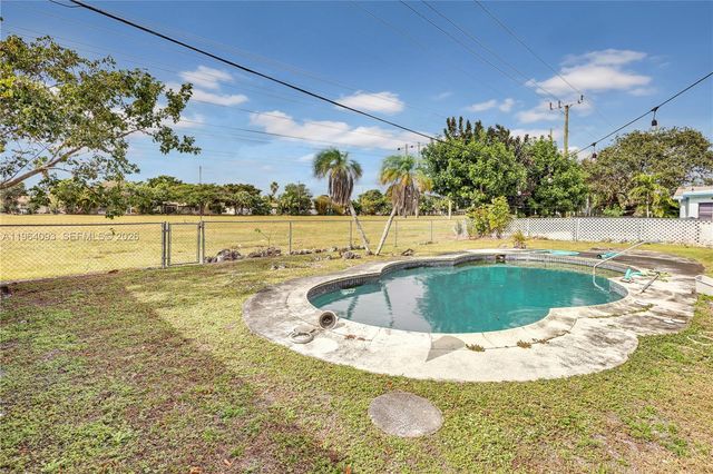 509 NW 70th Way, Margate, FL 33063