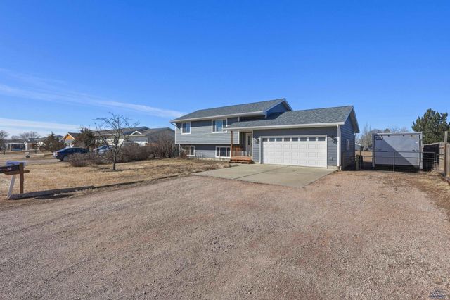 113 JANKLOW AVE, New Underwood, SD 57761