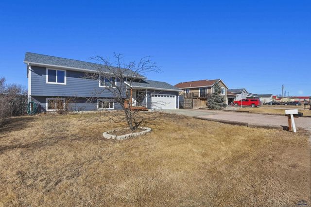 113 JANKLOW AVE, New Underwood, SD 57761
