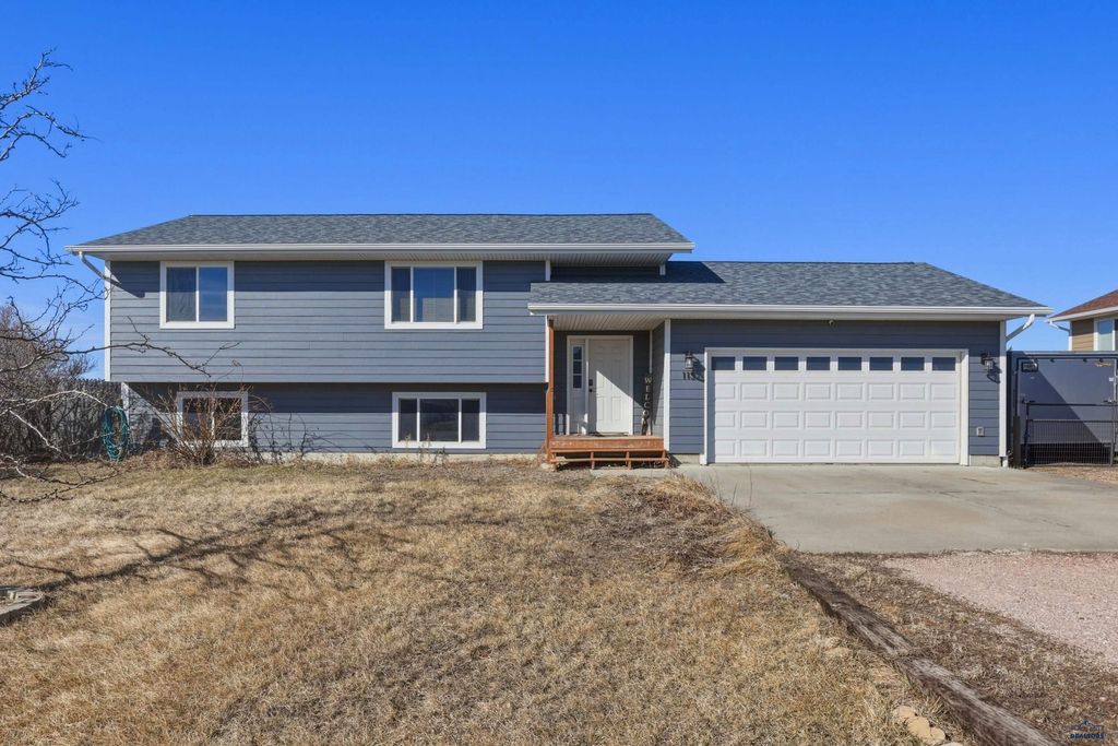 113 JANKLOW AVE, New Underwood, SD 57761
