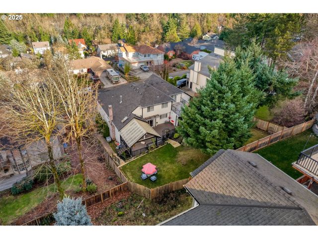 9818 Se CLATSOP St, Portland, OR 97266