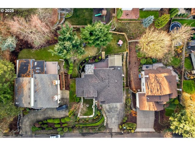 9818 Se CLATSOP St, Portland, OR 97266