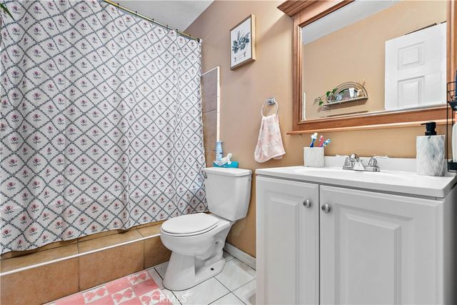 1820 Marine Street, Santa Ana, CA 92704