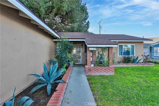 1820 Marine Street, Santa Ana, CA 92704