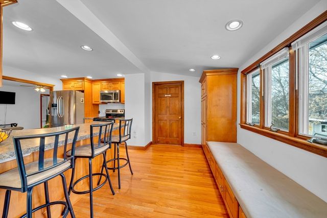 73 Waterhill St, Lynn, MA 01905