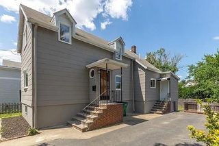 73 Waterhill St, Lynn, MA 01905
