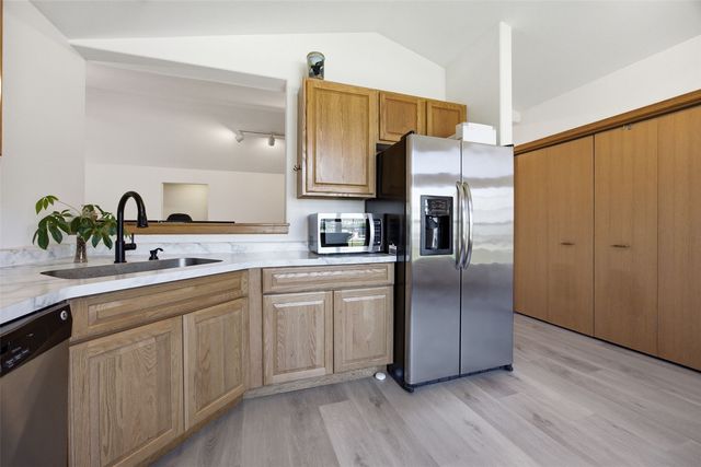 1422 Crossings Court NE, Cedar Rapids, IA 52402
