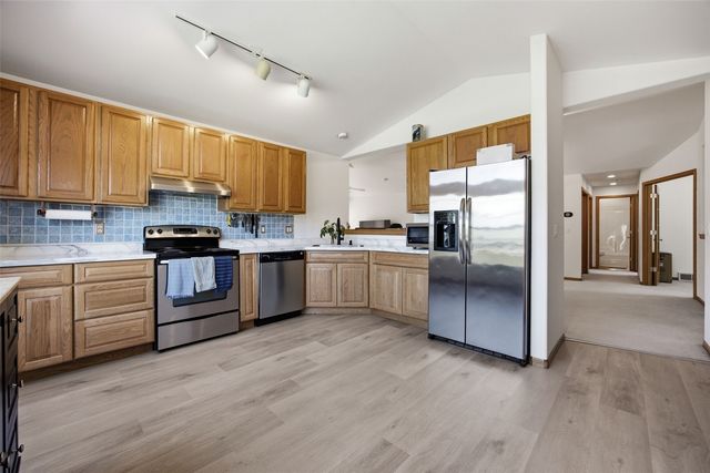 1422 Crossings Court NE, Cedar Rapids, IA 52402