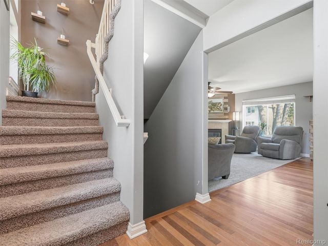 7226 Garvin, Waterford Charter Township, MI 48329