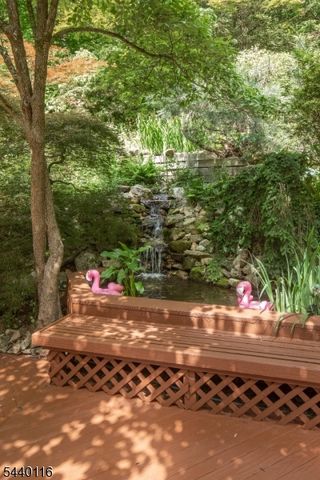 5 Thads Hill Rd, Bethlehem Twp., NJ 08827
