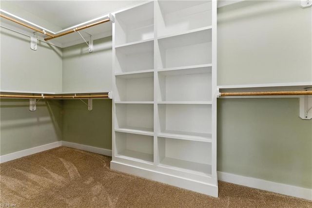 1002 Waterview Rd, Yorktown, VA 23692