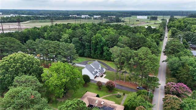 1002 Waterview Rd, Yorktown, VA 23692