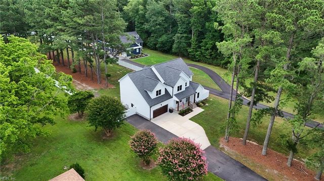 1002 Waterview Rd, Yorktown, VA 23692