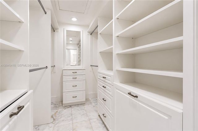 1204 SW 136th Pl, Miami, FL 33184