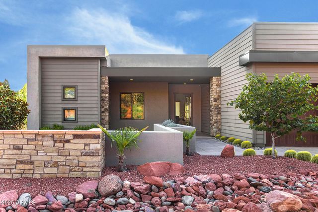 42 LAGOS Court, Sedona, AZ 86336