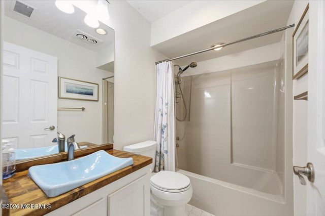 77 E Water Street 16, Toms River, NJ 08753