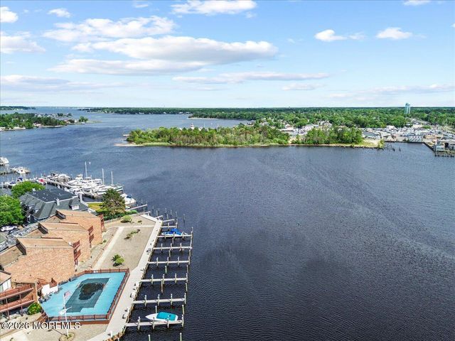 77 E Water Street 16, Toms River, NJ 08753
