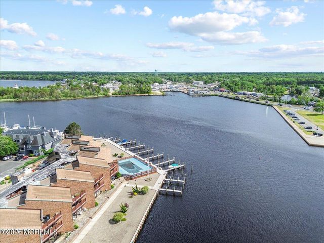 77 E Water Street 16, Toms River, NJ 08753
