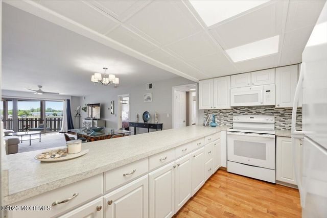 77 E Water Street 16, Toms River, NJ 08753