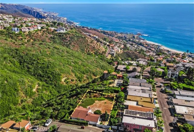 1285 Cortez Avenue, Laguna Beach, CA 92651