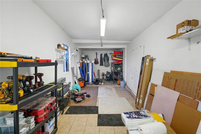 15627 Vintage, North Hills, CA 91343