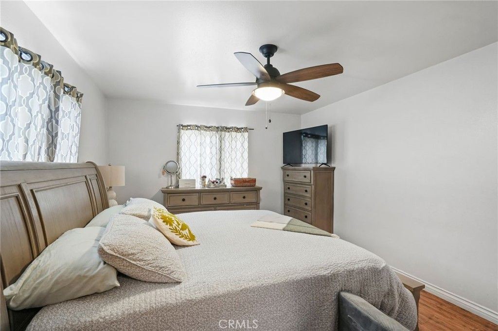 Image 13 of property listing at 15627 Vintage, North Hills, CA 91343