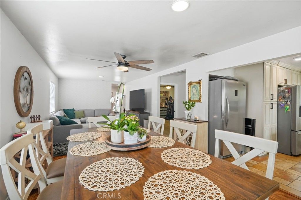 Image 30 of property listing at 15627 Vintage, North Hills, CA 91343
