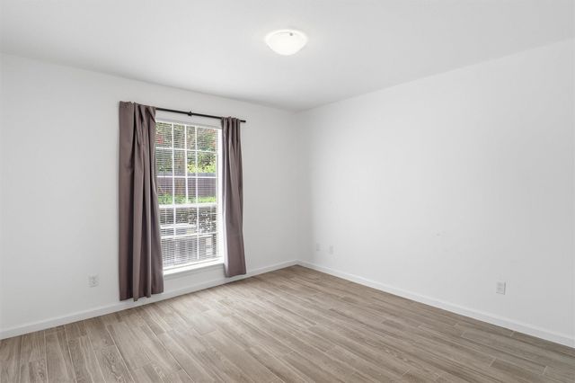 12550 Whittington Drive 403, Houston, TX 77077