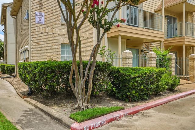 12550 Whittington Drive 403, Houston, TX 77077