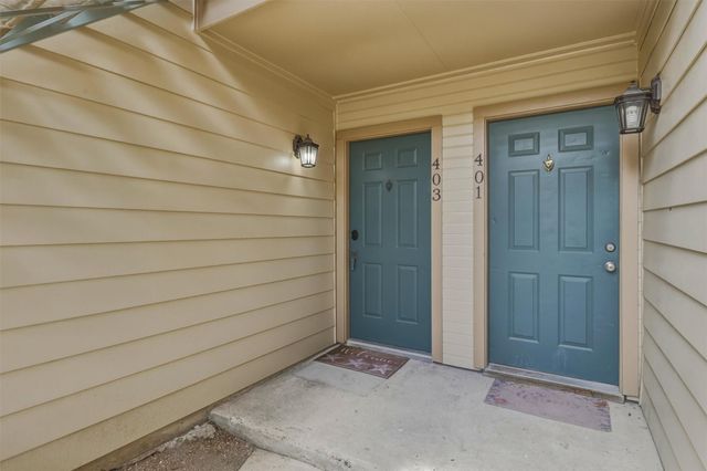 12550 Whittington Drive 403, Houston, TX 77077
