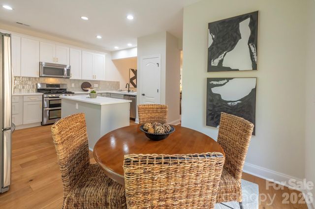 9323 Bonnie Briar Circle, Charlotte, NC 28277