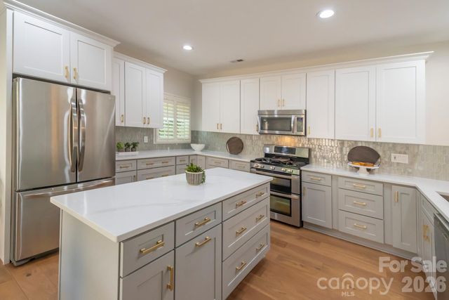 9323 Bonnie Briar Circle, Charlotte, NC 28277