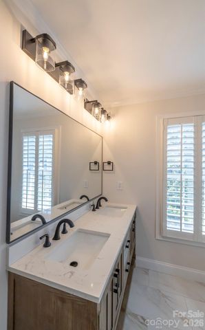 9323 Bonnie Briar Circle, Charlotte, NC 28277