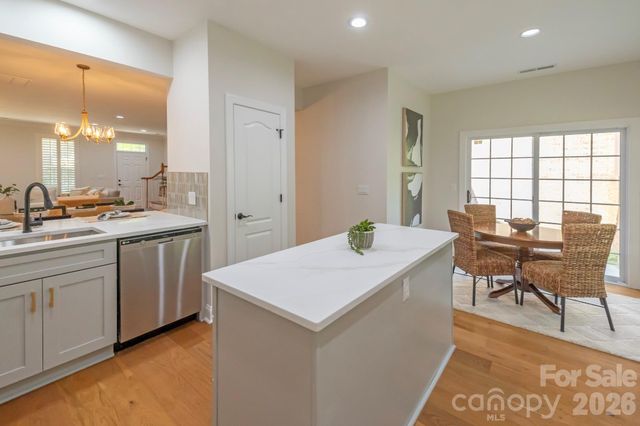 9323 Bonnie Briar Circle, Charlotte, NC 28277