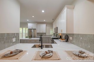 9323 Bonnie Briar Circle, Charlotte, NC 28277