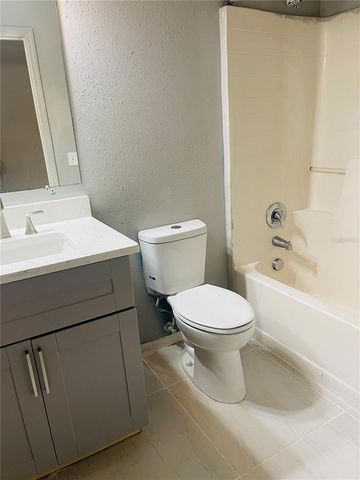 124 PINE COURSE, Ocala, FL 34472