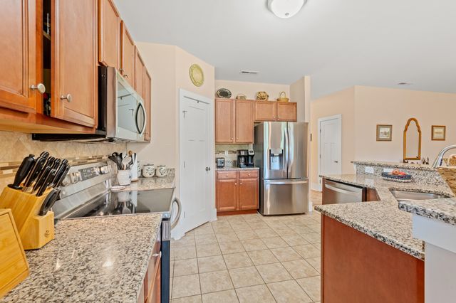 416 Retriever Ct., Murrells Inlet, SC 29576