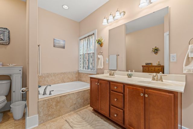416 Retriever Ct., Murrells Inlet, SC 29576