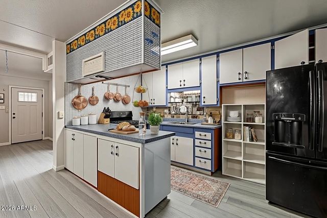 4001 W CITRUS Way, Phoenix, AZ 85019