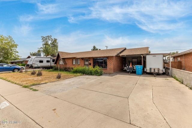 4001 W CITRUS Way, Phoenix, AZ 85019