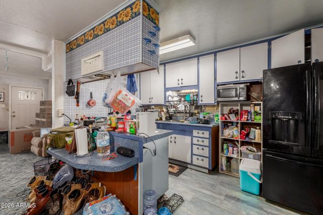 4001 W CITRUS Way, Phoenix, AZ 85019