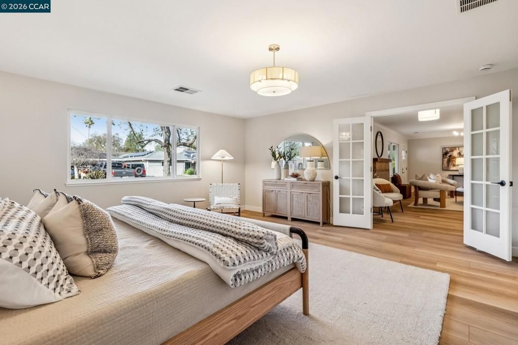 Image 14 of property listing at 113 113 Adria Dr, Pleasant Hill, CA 94523