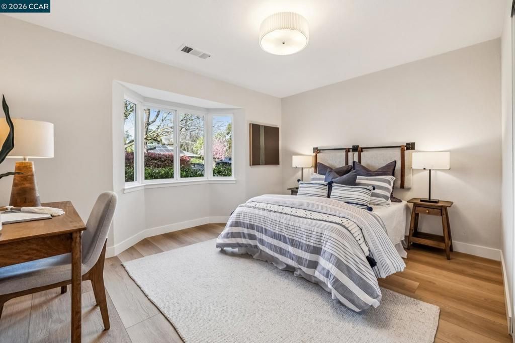 Image 31 of property listing at 113 113 Adria Dr, Pleasant Hill, CA 94523