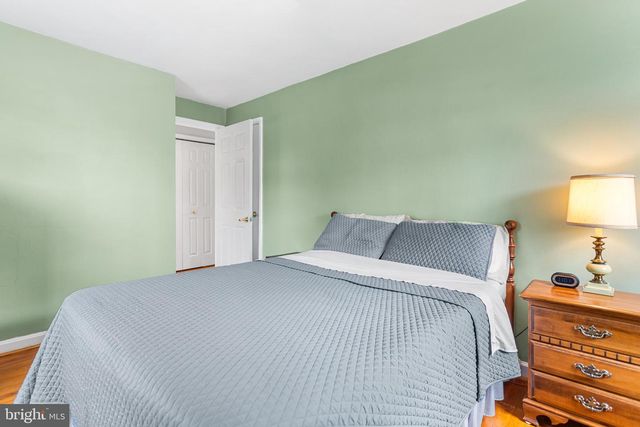 321 HOLT LN, Springfield, PA 19064