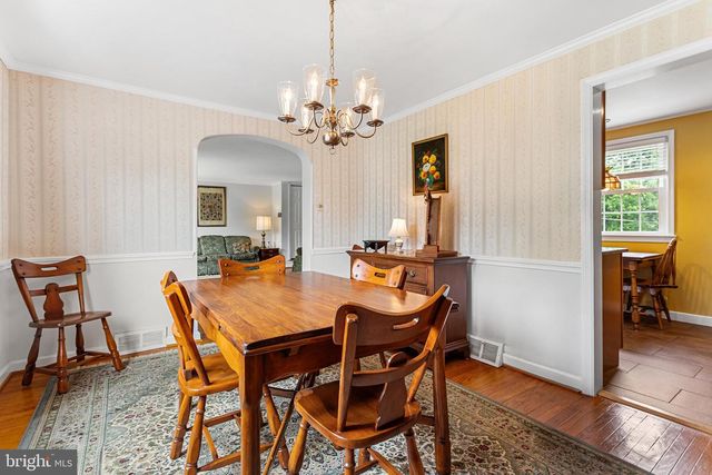 321 HOLT LN, Springfield, PA 19064