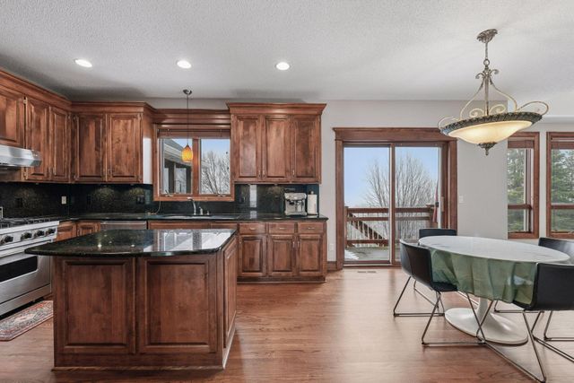 12468 Alise Place, Eden Prairie, MN 55347