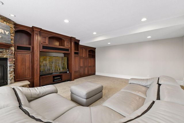 12468 Alise Place, Eden Prairie, MN 55347