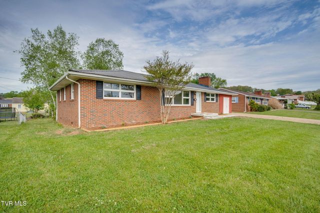 812 Mimosa Drive, Kingsport, TN 37660