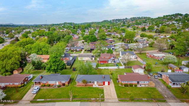 812 Mimosa Drive, Kingsport, TN 37660